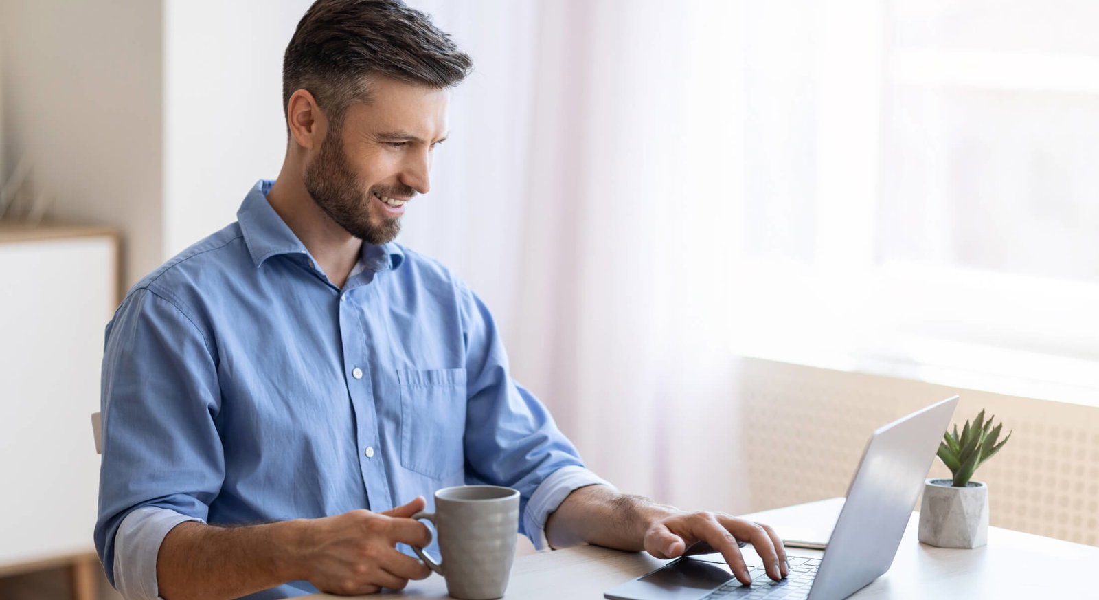 Netzwerk-Partner bei der Arbeit im Homeoffice